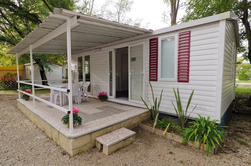 Premium Mobile Home, 2 Bedrooms photo 2
