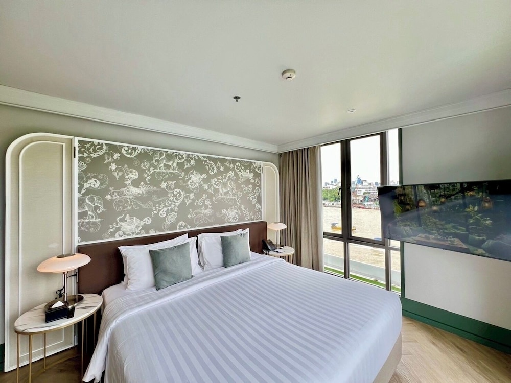 Two Bedroom River View King Suite photo 2