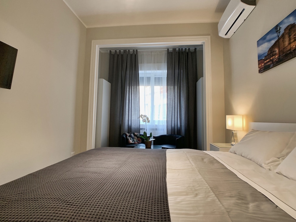 Basic Room, City View (sh5)