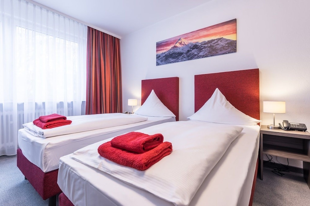 Double or Twin Room photo 2