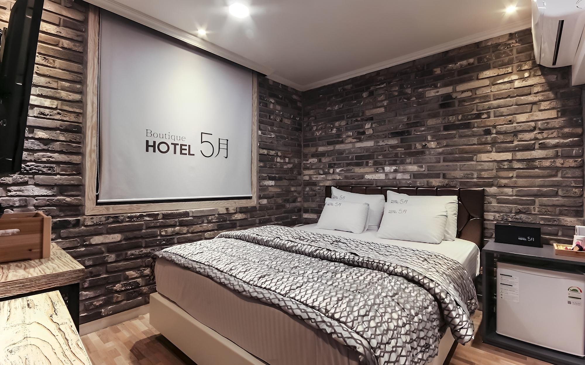 Room (Standard (high-quality bedding/new ai) photo 1
