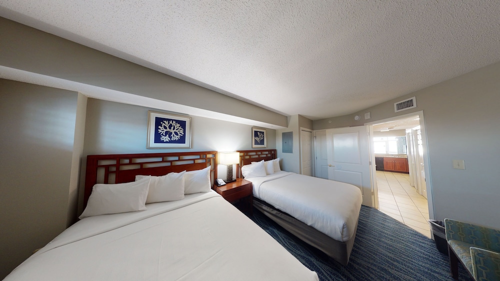Suite, Oceanfront - Photo 1