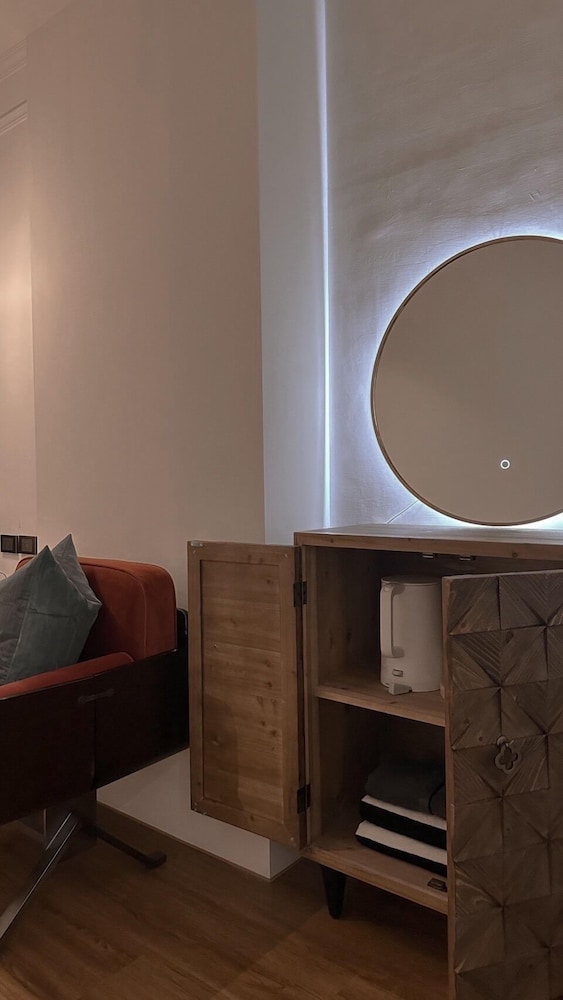 Basic Double Room photo 3