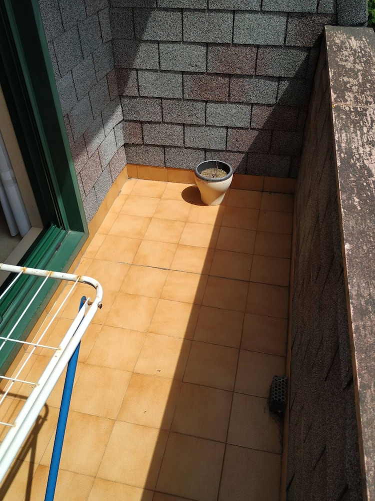 Attic Samil 3 Makuuhuonetta Rannan Edessä, Kuva 16