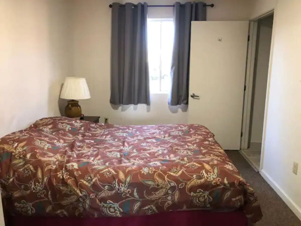 Basic Room photo 1