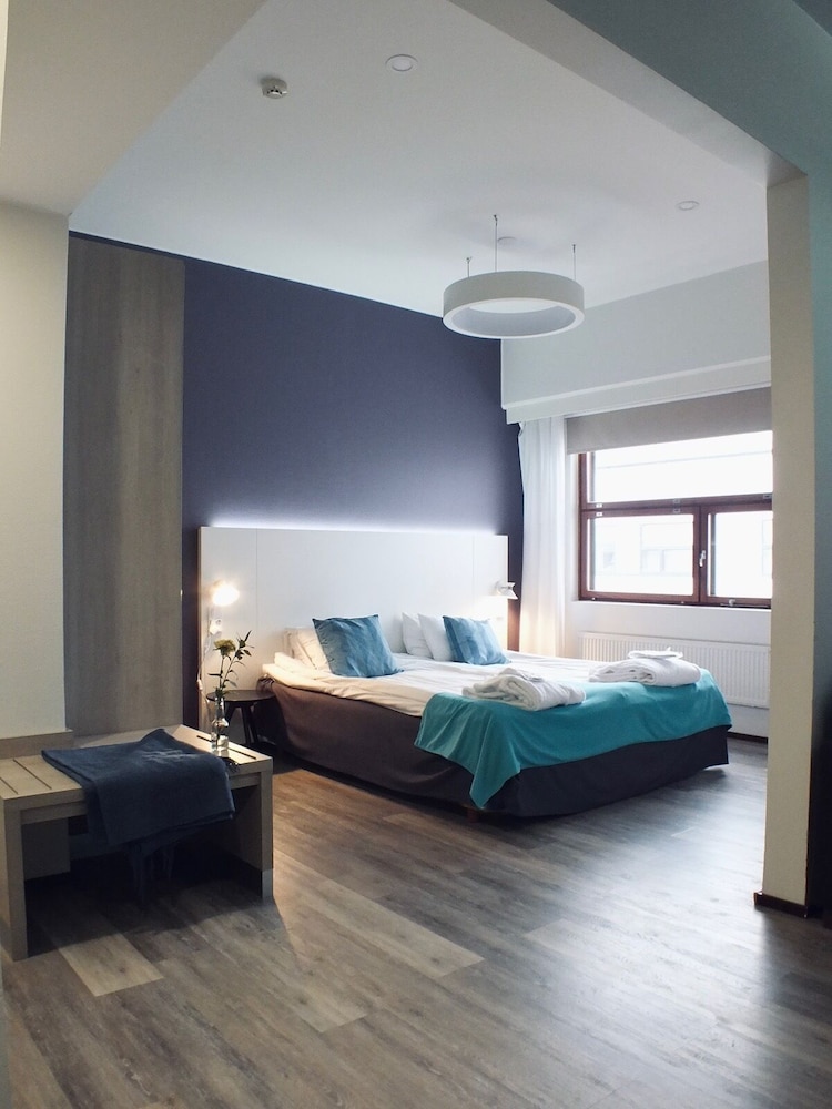 Junior Studio Suite