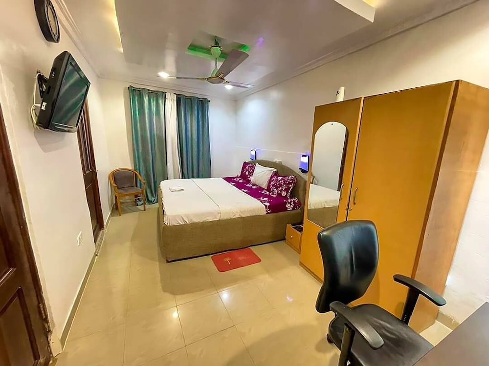 Executive Triple Room