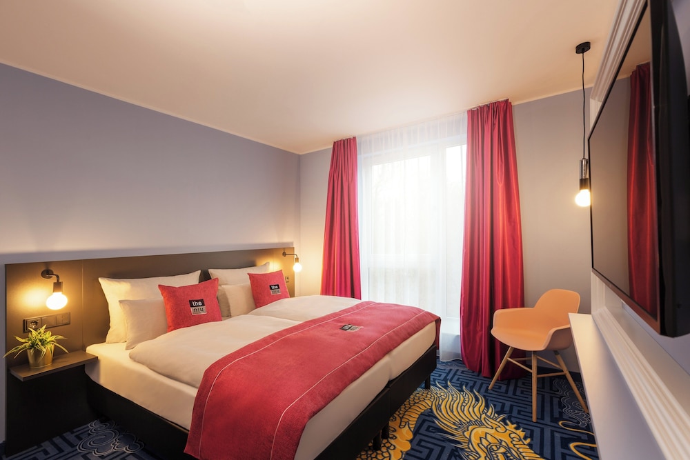Premium Room - Photo 4