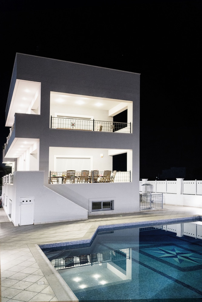 Studio, Sea View photo 2