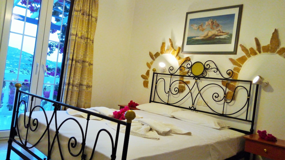 Panoramic Double Room, Oceanfront photo 3