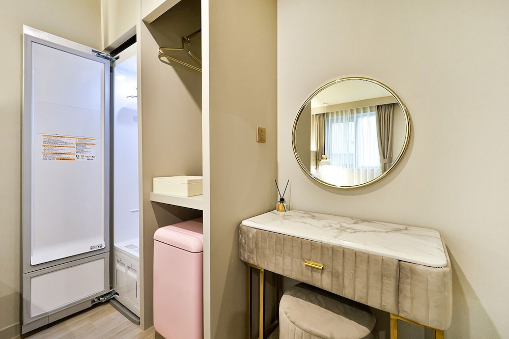 Business Double Room, Non Smoking, City View - Photo 6
