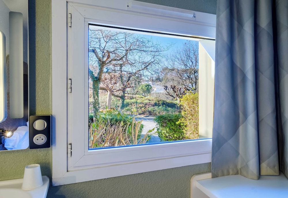 B&B HOTEL Cannes Mouans Sartoux, Photo 5