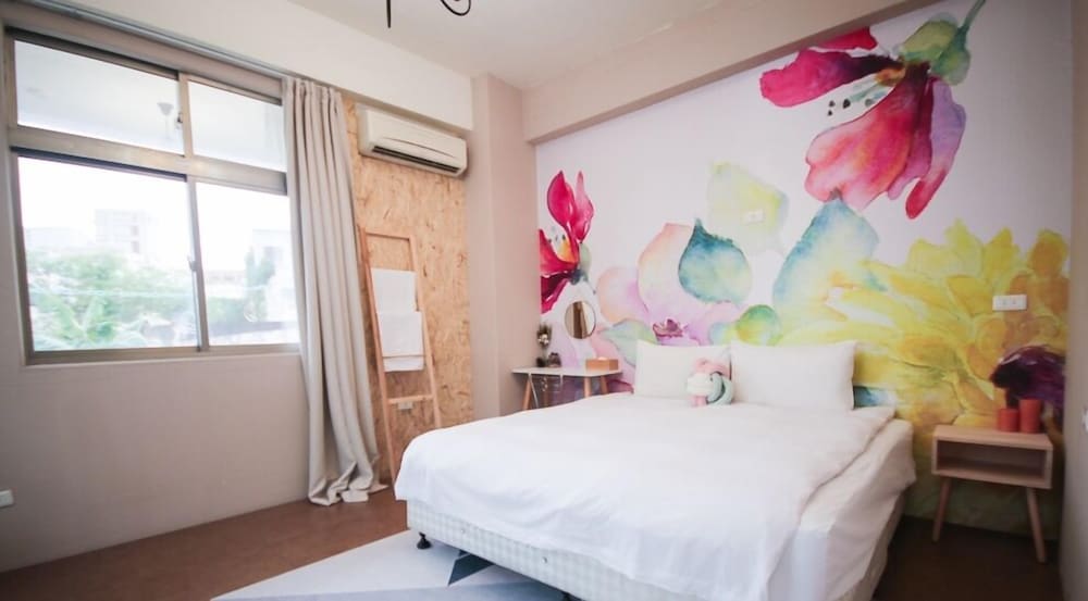 Gallery Double Room, Non Smoking, City View