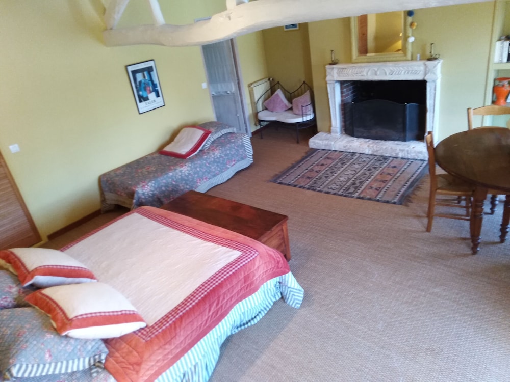 Comfort Triple Room (Capri) photo 3