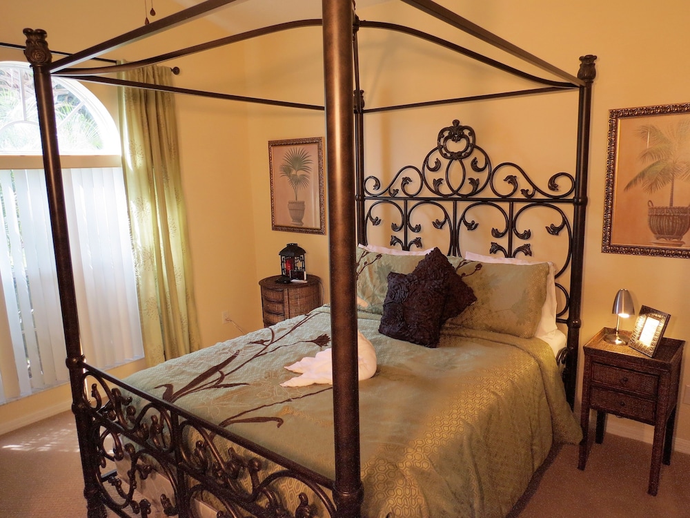 Standard House, 4 Bedrooms, Private Pool