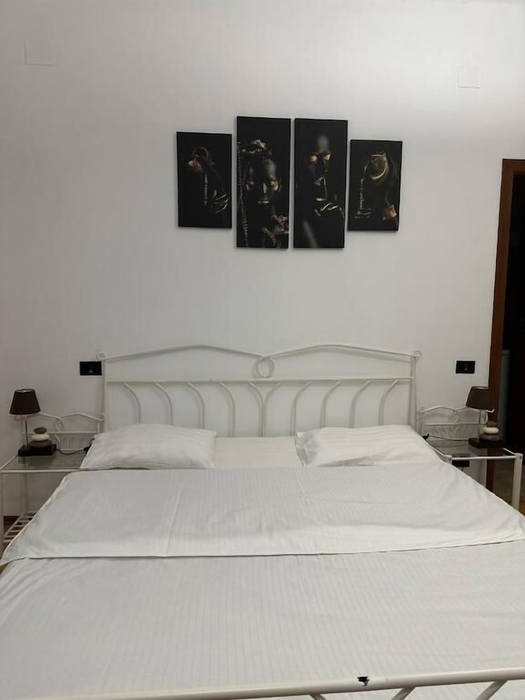Basic Triple Room - Photo 10