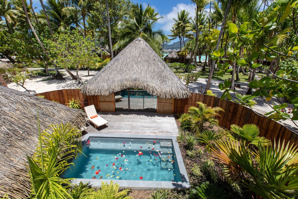 Villa, Private Pool, Garden Area photo 2
