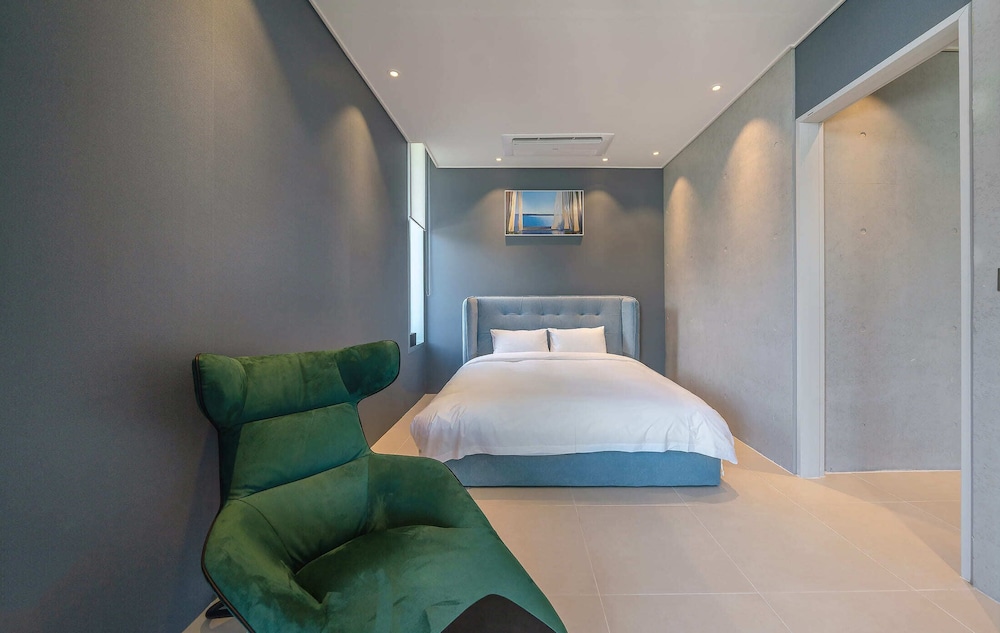 Skyport D photo 3