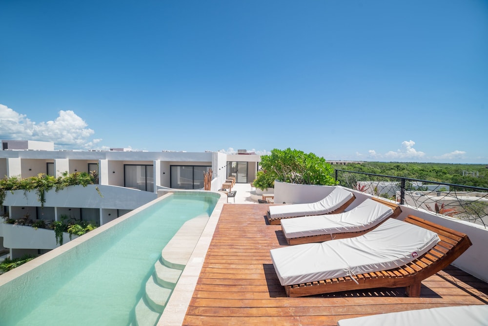 Loft with Coworking space 5 minutes from the beach