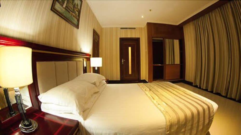 Standard Double Room - Photo 2