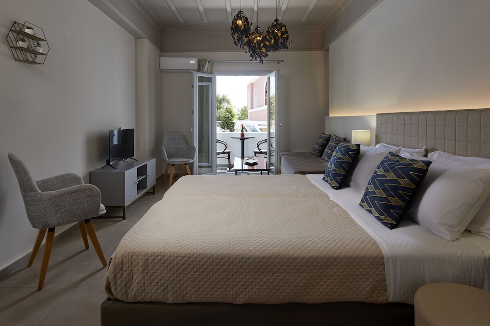 Superior Room - Photo 25