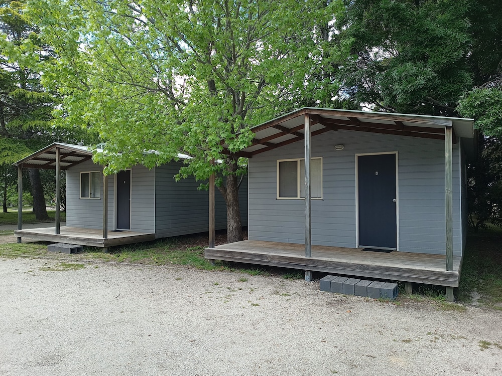 Deluxe Room, Non Smoking, Kitchen (Deluxe 2 Bdrm Cabin) photo 2