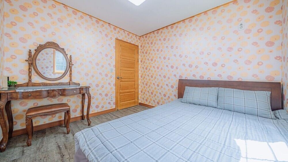 Room (freesia) photo 2