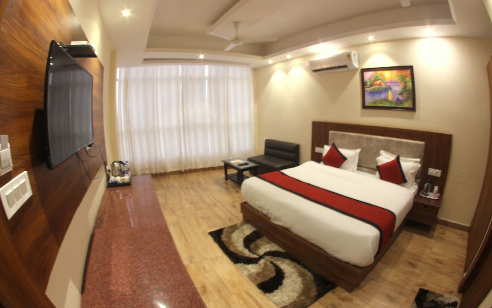 Premium Room - Photo 3