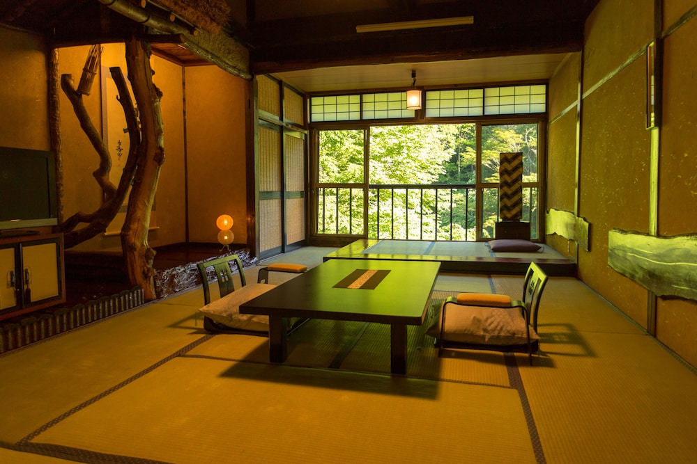Main Wing- Standard Japanese Room (No Bathroom), 2 Futons, Non smoking/Smoking photo 1