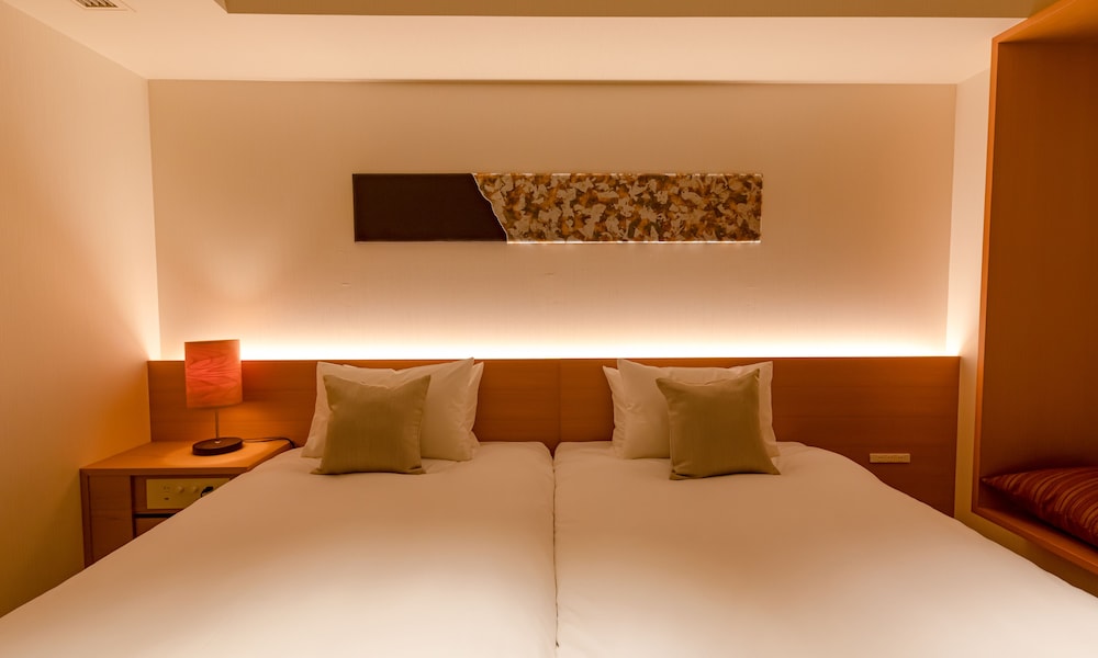 Standard Twin Room - Photo 6