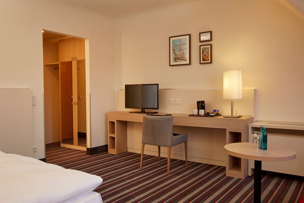 Superior Triple Room - Photo 1