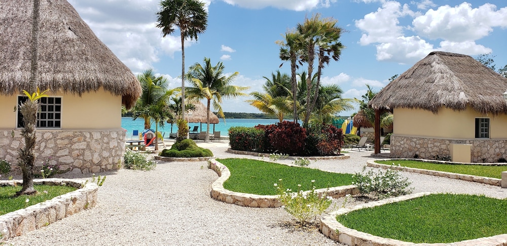 Villa, 1 bedroom, terrace, in front of the lagoon photo 3