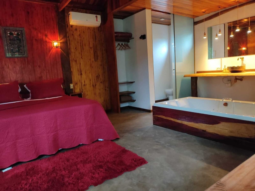 Premium Studio Suite, 1 Queen Bed photo 1