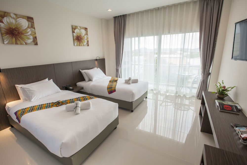 Standard Twin Bed