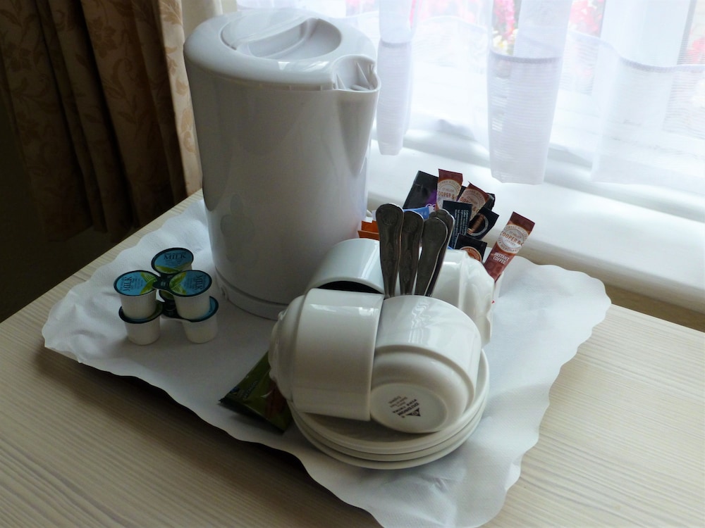 Double or Twin Room - Photo 2