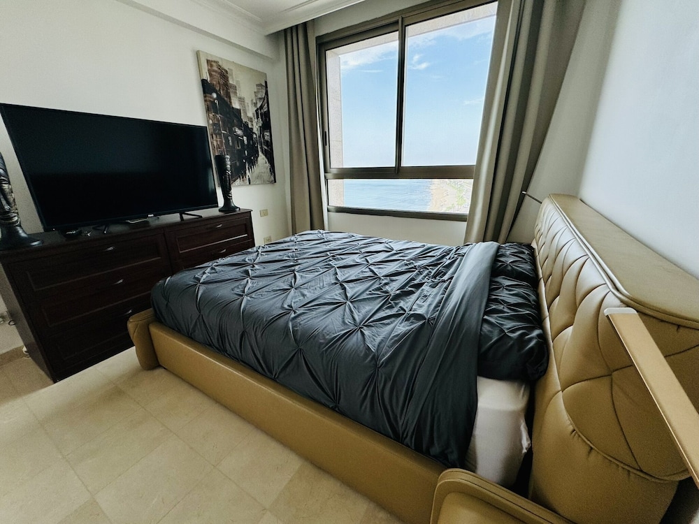 Luxury Apartment photo 1