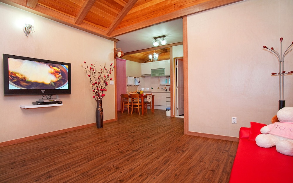 Family House, 2 Bedrooms photo 1
