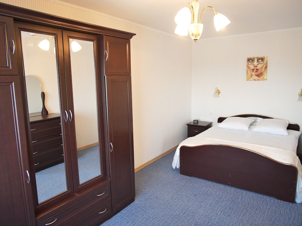 Apartment, 2 Bedrooms, Kitchenette photo 2