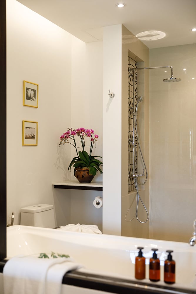 Deluxe Double or Twin Room, Balcony - Photo 5