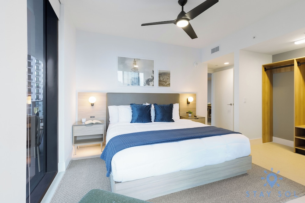 Apartment, 2 Bedrooms, City View photo 2