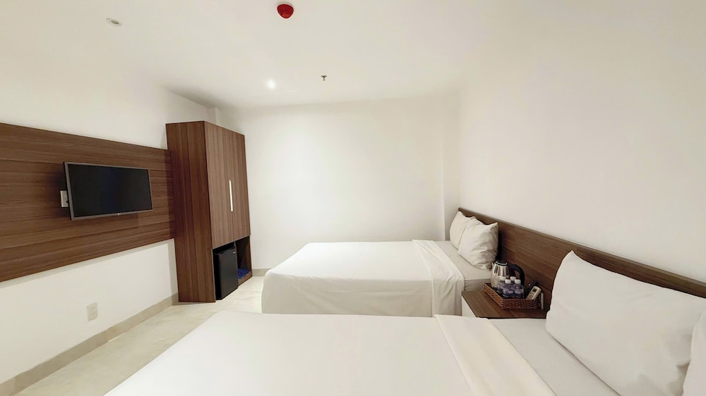 Basic Quadruple Room