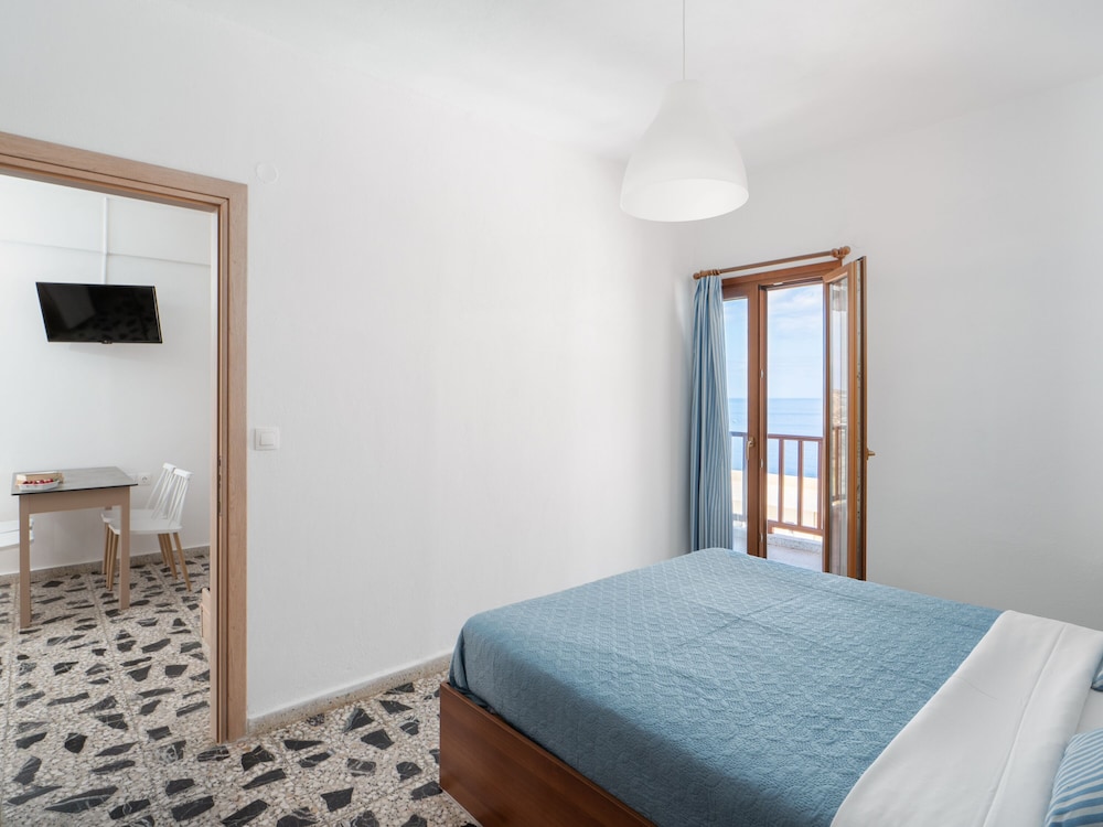 One Bedroom Apartment for 4 people photo 2