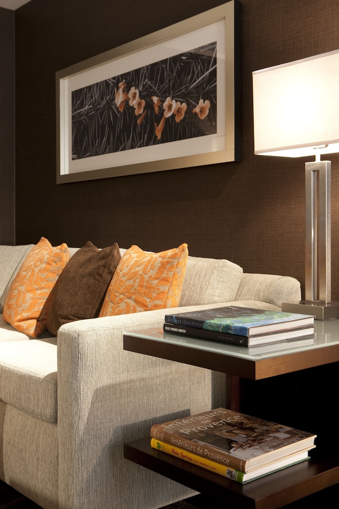Suite, 2 Double Beds, City View - Photo 6