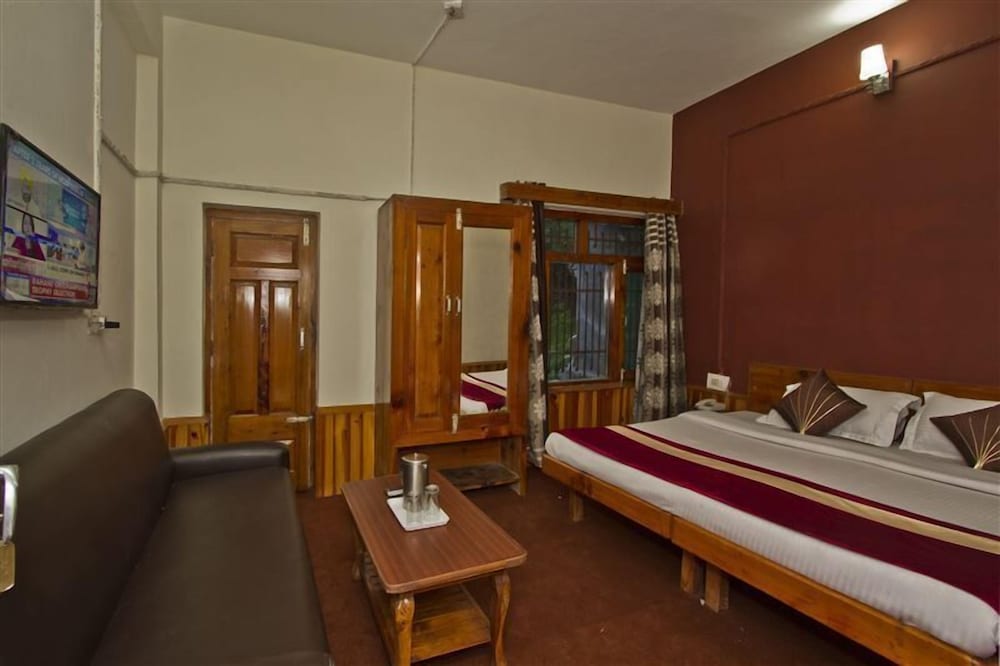 Executive Triple Room