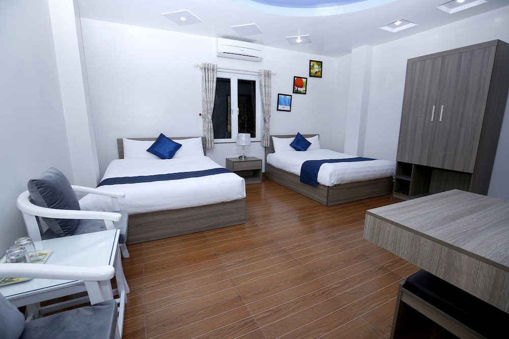Bed in 8-Bed Mixed Dormitory photo 1
