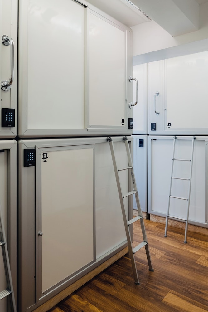Standard Room - Photo 11
