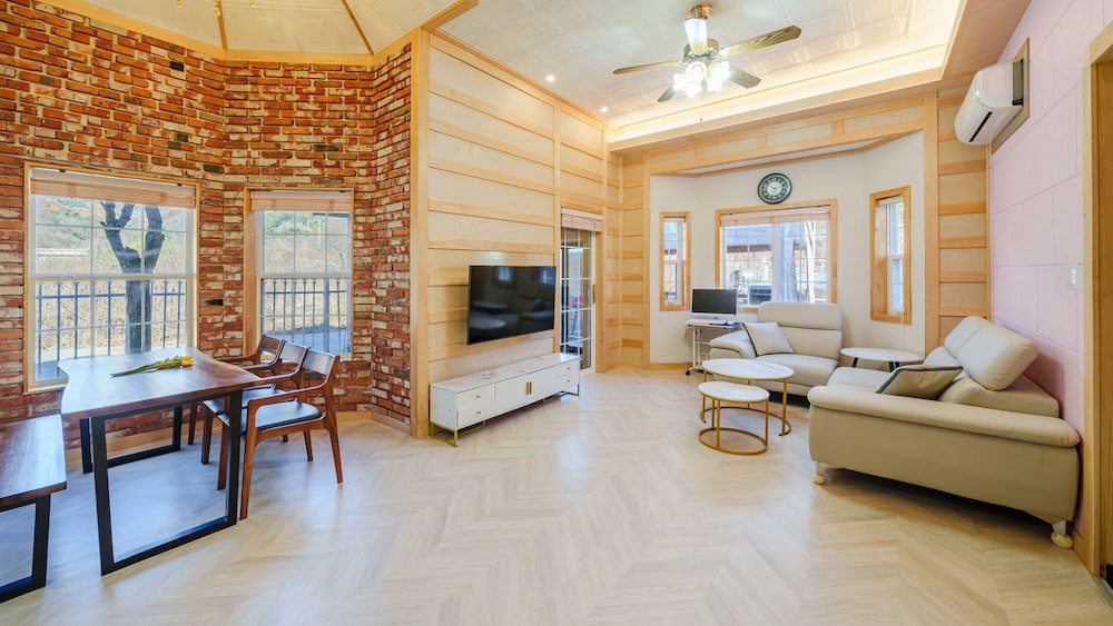 Basic Room, 1 Bedroom (Munkle Hana(Pet-Friendly/PrivateBBQ))