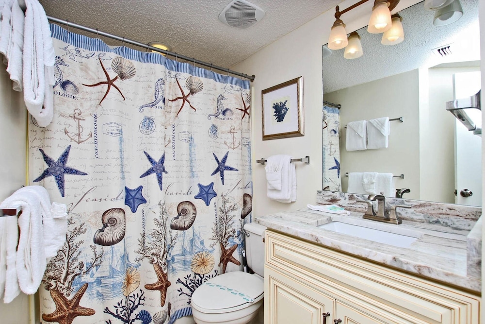 Condo, Multiple Beds (Pelican Pointe 803) photo 3