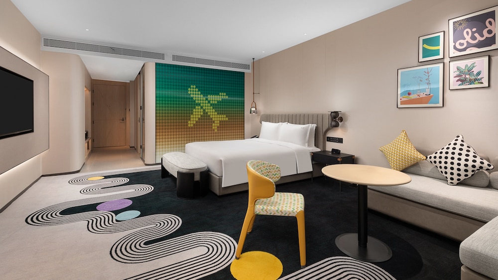 Premium Room, 1 King Bed
