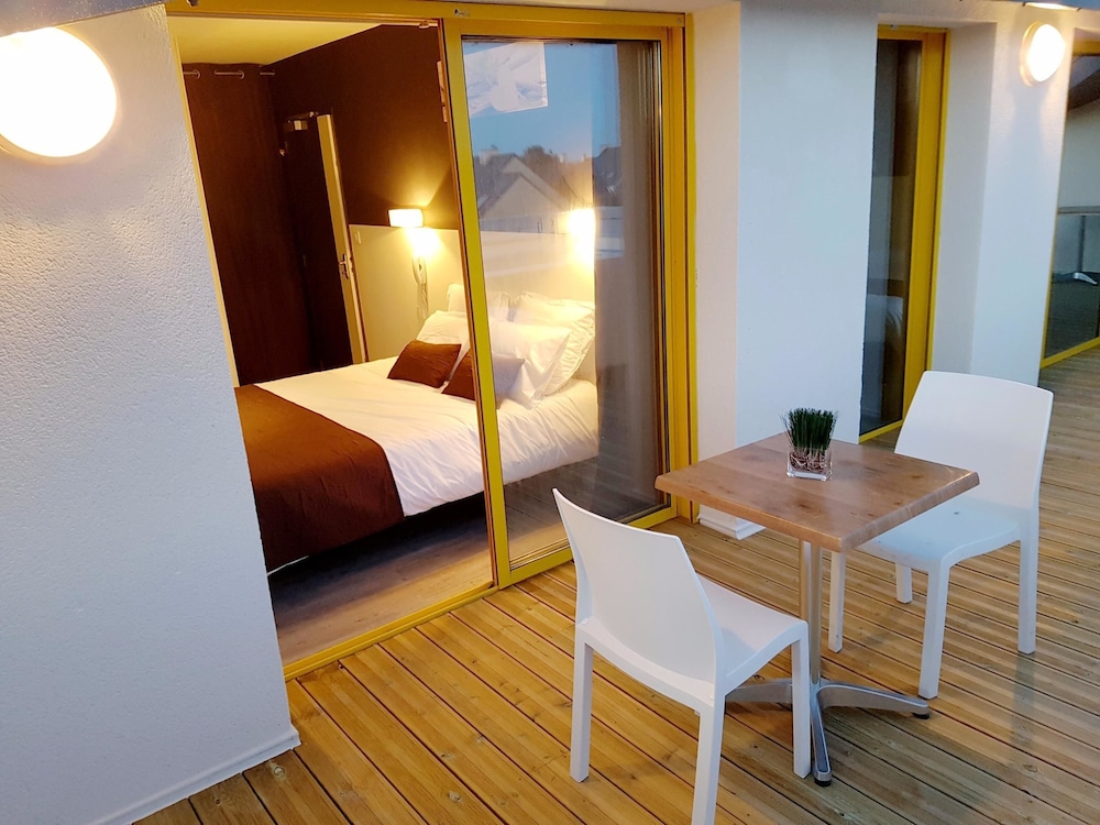 Premium Double Room photo 2